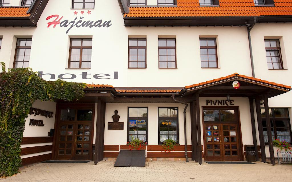 Hotel Hajcman Žďár nad Sázavou エクステリア 写真