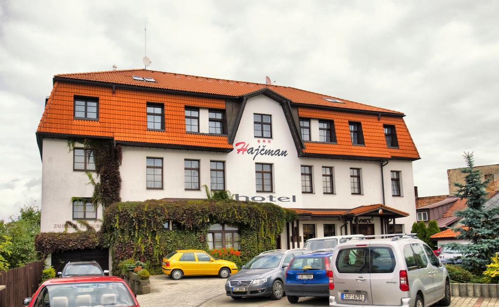 Hotel Hajcman Žďár nad Sázavou エクステリア 写真
