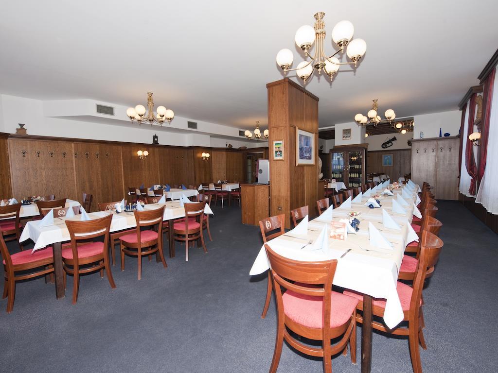 Hotel Hajcman Žďár nad Sázavou エクステリア 写真